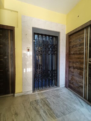 Room in 2 BHK Apartment at Kestopur – for Sale