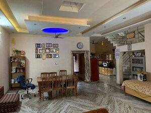 Living Room in 6+ BHK Independent House at Patiala Road – for Rent