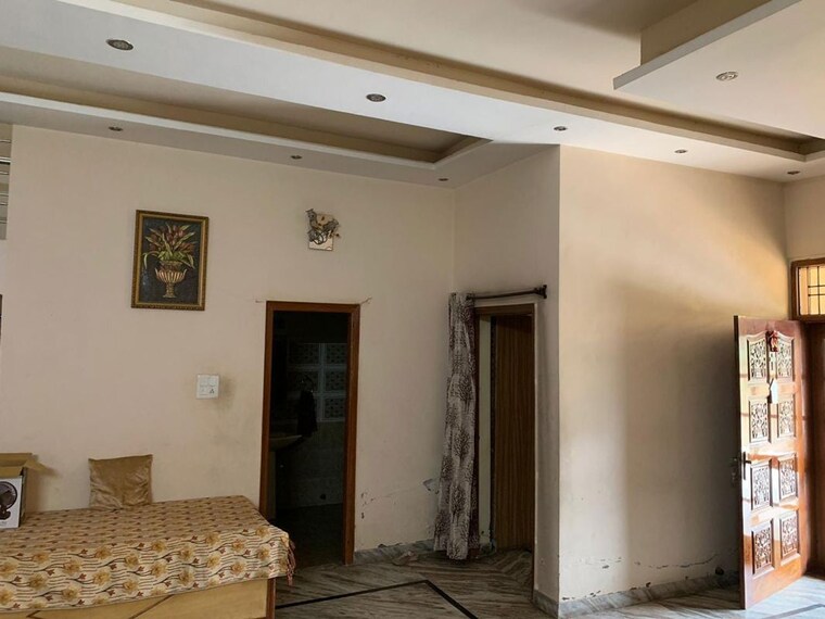 undefined, patiala road 6+ Bedroom 5400 Sq.Ft. Independent House In Patiala Road Zirakpur 10582737