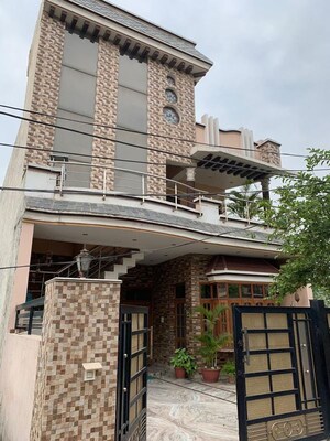 6+ BHK Independent House For Rent in Patiala Road