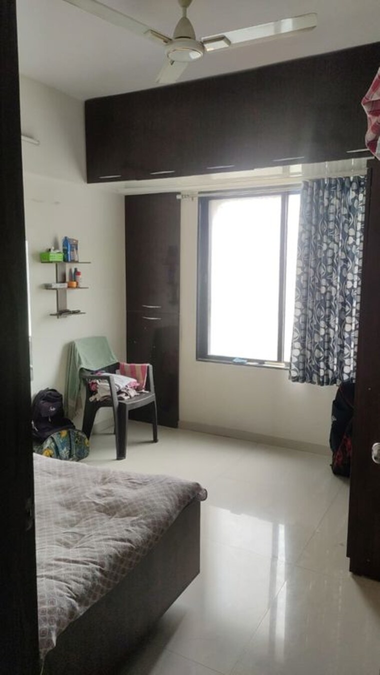 Living Room, sus 2 Bedroom 1016 Sq.Ft. Apartment In Sus Pune 10582769