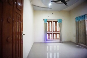 Room in 5 BHK Independent House at Bapunagar – for Sale