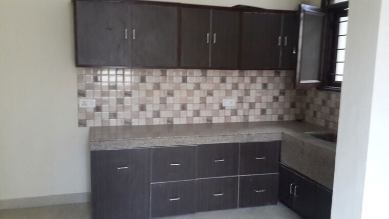 Kitchen, preet colony 1 Bedroom 650 Sq.Ft. Builder Floor In Preet Colony Zirakpur 10582773