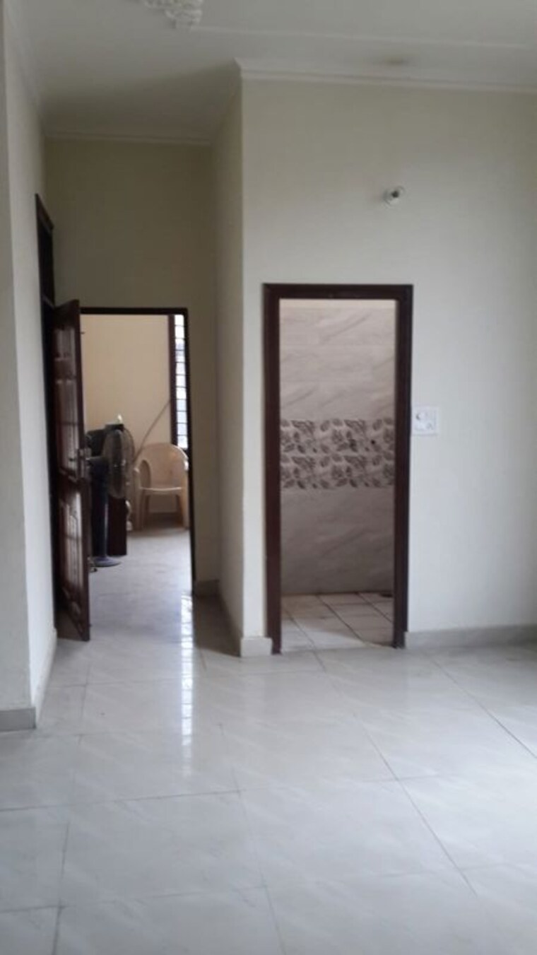 Room, preet colony 1 Bedroom 650 Sq.Ft. Builder Floor In Preet Colony Zirakpur 10582773