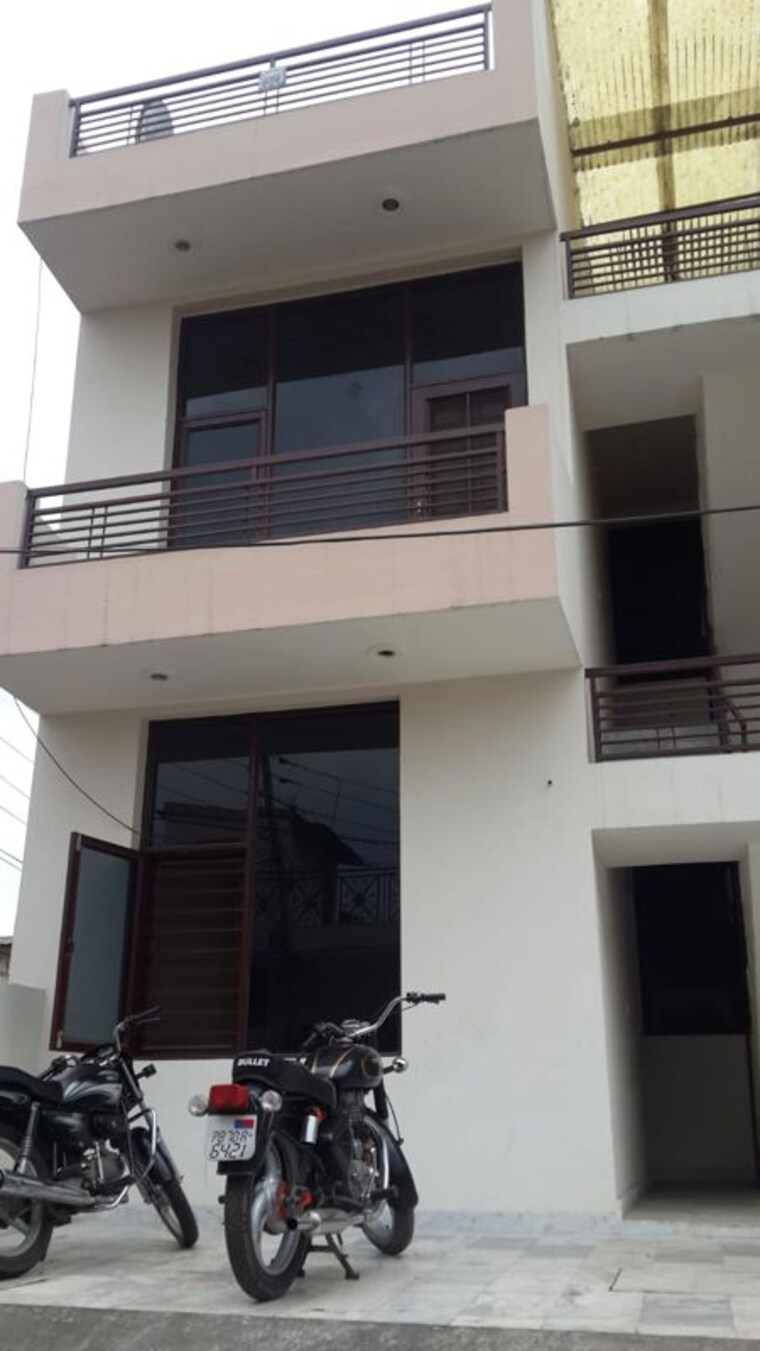 Kitchen, preet colony 1 Bedroom 650 Sq.Ft. Builder Floor In Preet Colony Zirakpur 10582773