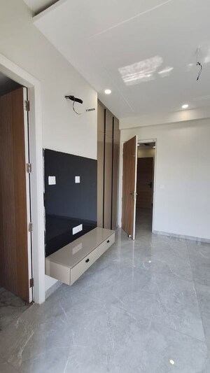 Bathroom in 3 BHK Apartment at Shri Northview Avenue, Dyalpur – for Sale
