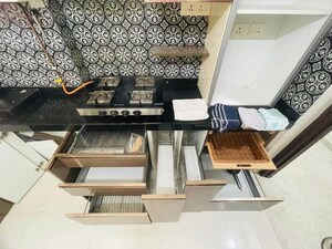 2 BHK Apartment For Rent in Lodha Amara, Kolshet Road