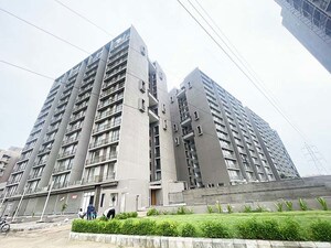 3 BHK Apartment For Sale in Narol