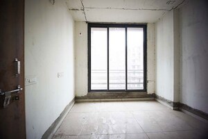 Room in 3 BHK Apartment at Narol – for Sale