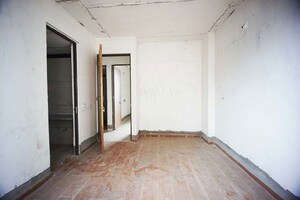 Room in 3 BHK Apartment at Narol – for Sale