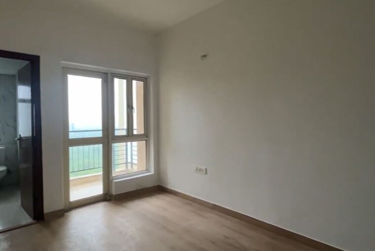 Room, express-zenith 3.5 Bedroom 1310 Sq.Ft. Apartment In Sector 77 Noida 10582815