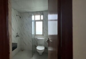 Bathroom in 3.5 BHK Apartment at Express Zenith, Sector 77 – for Sale