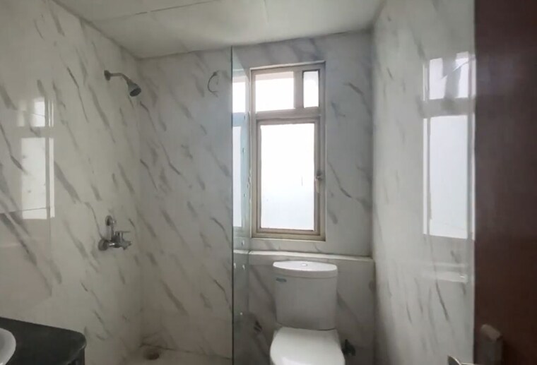 Bathroom, express-zenith 3.5 Bedroom 1310 Sq.Ft. Apartment In Sector 77 Noida 10582815