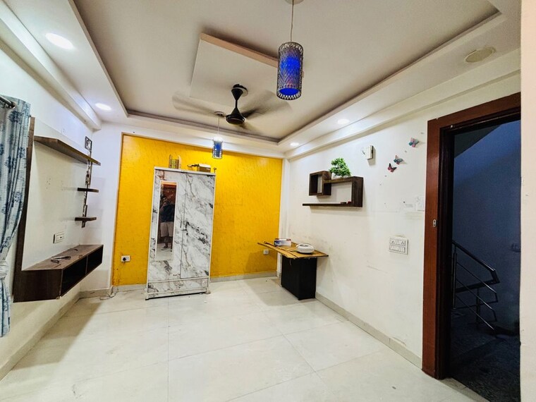 Team Area, sector 49 2 Bedroom 900 Sq.Ft. Builder Floor In Sector 49 Noida 10582822