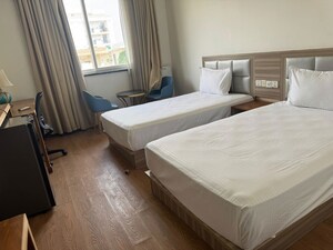 Bedroom in  Pg at Dlf City Phase 3 – for Rent