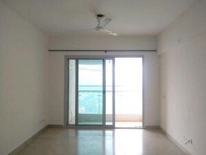 2 BHK Apartment For Rent in Goyal Lakshchandi Heights, Goregaon East