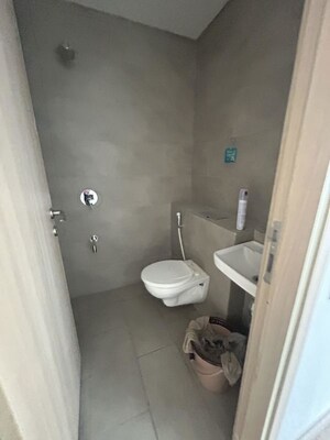 Bathroom in 4 BHK Apartment at Rustomjee Crown, Prabhadevi – for Rent