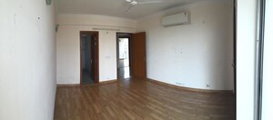 Room in 3 BHK Apartment at Parsvnath Exotica, Sector 53 – for Sale