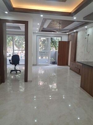 Room in 3 BHK Villa at Assotech Blith, Sector 99 – for Sale