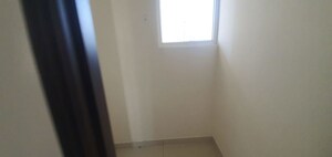 Room in 3 BHK Apartment at Barnala Green Lotus Avenue, Ambala Highway – for Rent