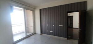 Room in 3 BHK Apartment at Barnala Green Lotus Avenue, Ambala Highway – for Rent