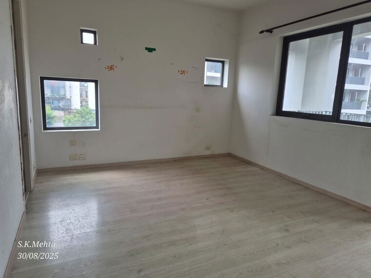 Room, ireo-skyon 3.5 Bedroom 2050 Sq.Ft. Apartment In Sector 60 Gurgaon 10582981
