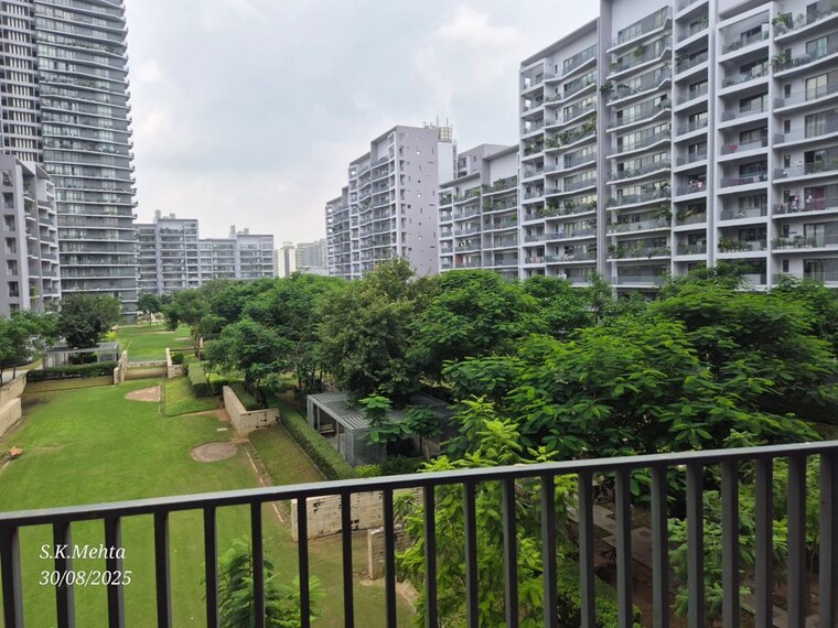 Balcony, ireo-skyon 3.5 Bedroom 2050 Sq.Ft. Apartment In Sector 60 Gurgaon 10582981
