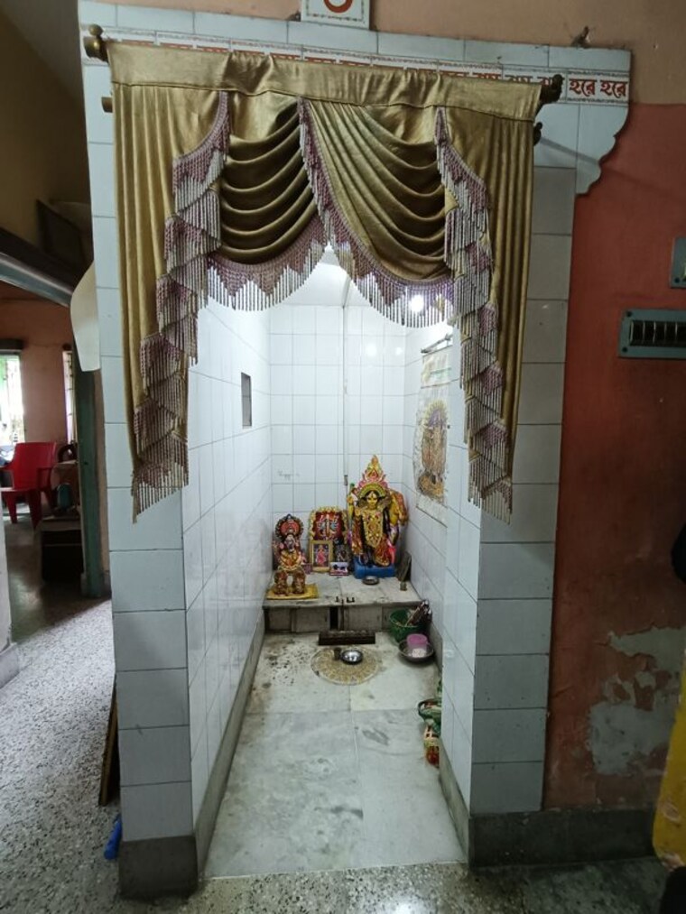 Bathroom, baguiati 2 Bedroom 700 Sq.Ft. Apartment In Baguiati Kolkata 10437860