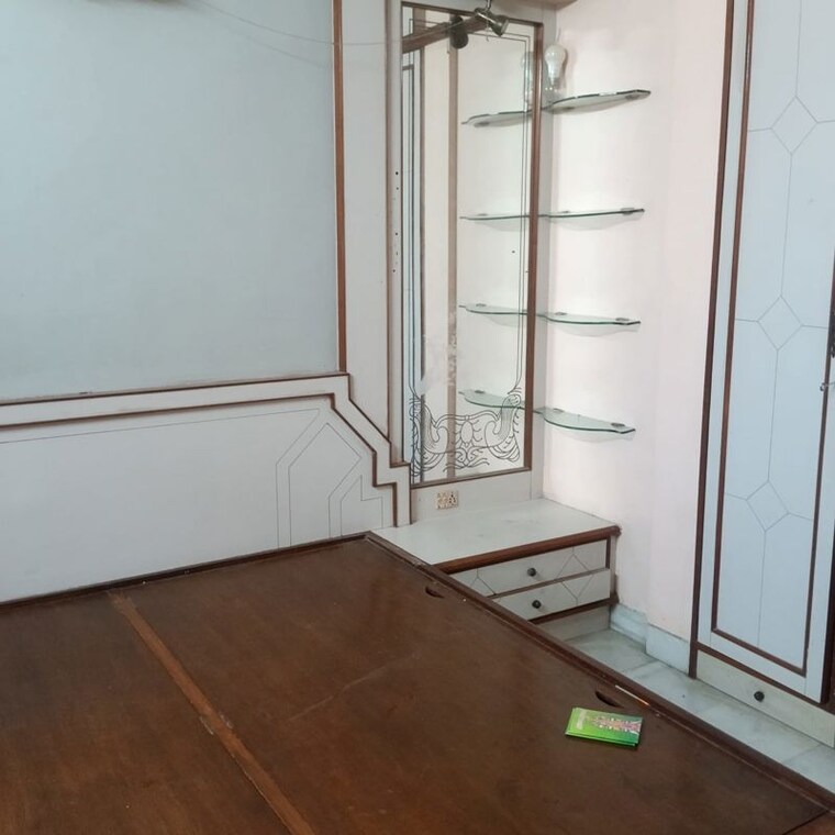 undefined, goregaon west 5 Bedroom 4500 Sq.Ft. Villa In Goregaon West Mumbai 10582946