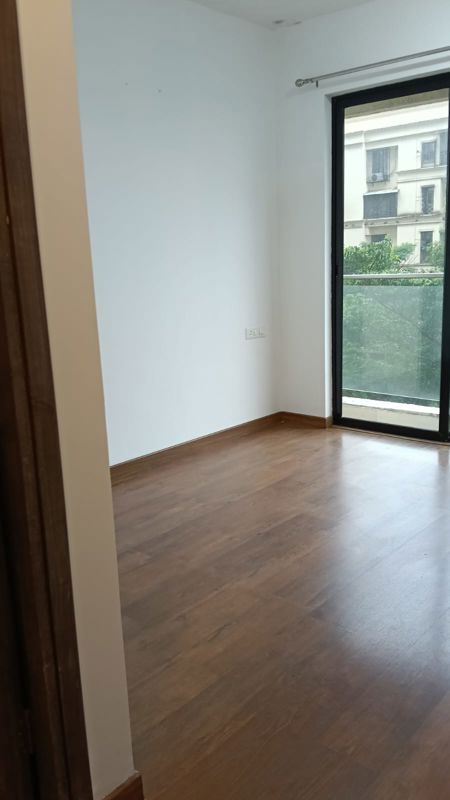 3 BHK 940 Sq.Ft. Apartment in Risland The Icon