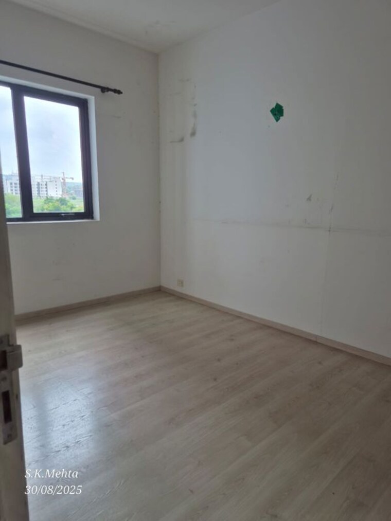 Room, ireo-skyon 2.5 Bedroom 1554 Sq.Ft. Apartment In Sector 60 Gurgaon 10582994
