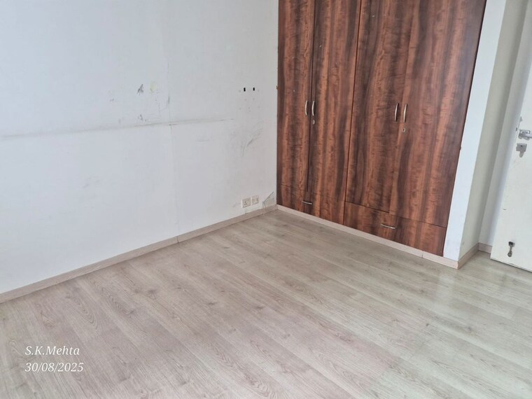 Room, ireo-skyon 2.5 Bedroom 1554 Sq.Ft. Apartment In Sector 60 Gurgaon 10582994