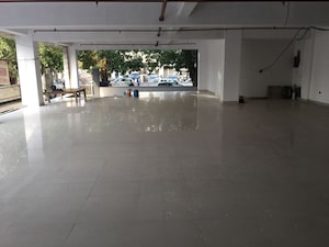  Warehouse For Rent in Sector 63a