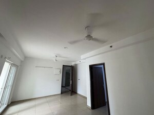 Room in 3 BHK Apartment at Jaypee Greens Aman, Sector 151 – for Sale
