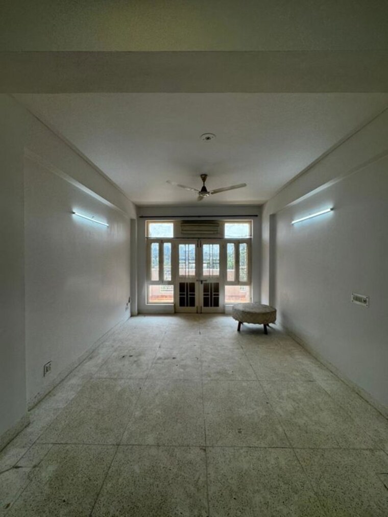 Room, oasis-apartments 3 Bedroom 2200 Sq.Ft. Apartment In Sector 55 Gurgaon 10583003
