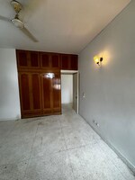 3 BHK + Servant Room 2200 Sq.Ft. Apartment in Oasis Apartments