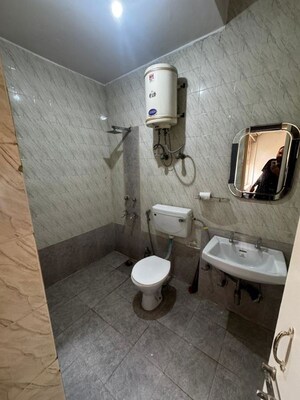 Bathroom in 3 BHK Apartment at Oasis Apartments, Sector 55 – for Rent