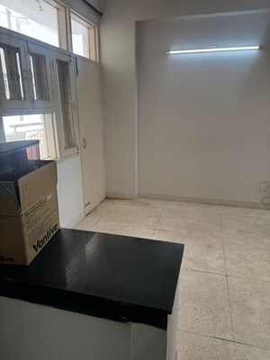 Living Room in 3 BHK Apartment at Oasis Apartments, Sector 55 – for Rent