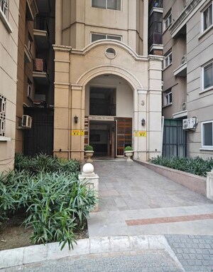 3 BHK Apartment For Rent in ATS Golf Meadows, Central Derabassi