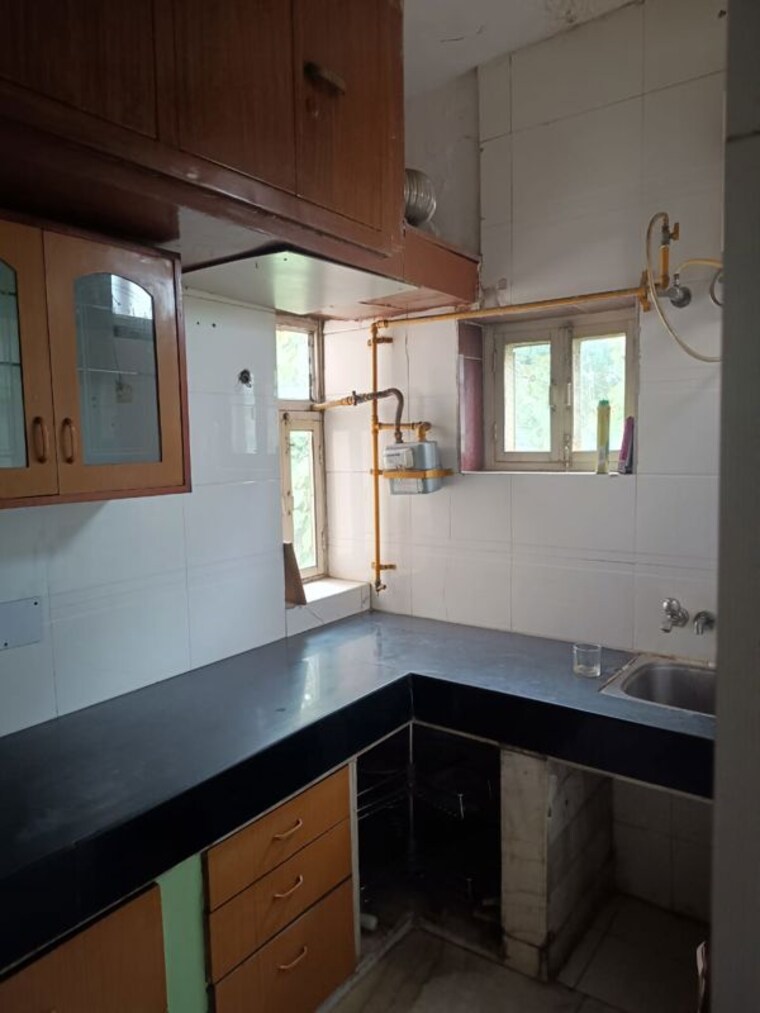 Kitchen, ip extension 2 Bedroom 1000 Sq.Ft. Apartment In Ip Extension Delhi 10583014