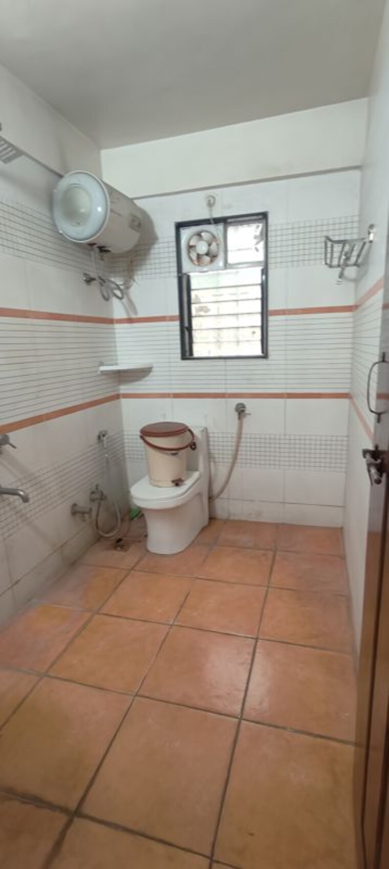 Bathroom, dwarka-lords 3 Bedroom 1750 Sq.Ft. Apartment In Pimple Saudagar Pune 10583063