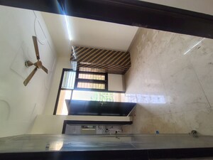 Furnished Amenities in 2 BHK Builder Floor at Malviya Nagar – for Rent