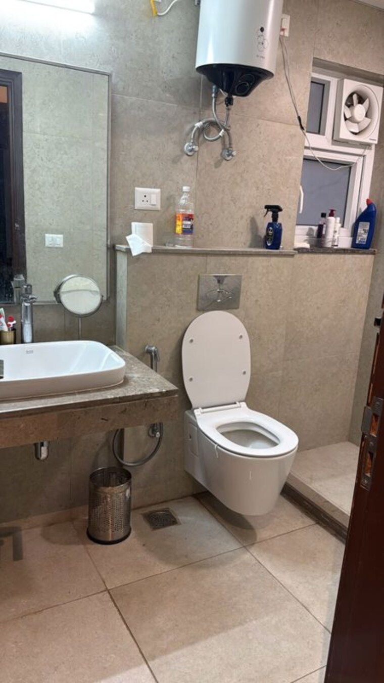 Bathroom, bptp-terra 3 Bedroom 1811 Sq.Ft. Apartment In Sector 37d Gurgaon 10583066