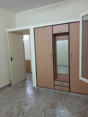 Room in 1 BHK Builder Floor at Murugesh Palya – for Rent