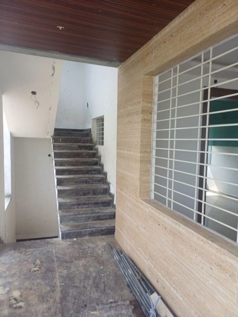 Bathroom, hennur 6 Bedroom 4400 Sq.Ft. Independent House In Hennur Bangalore 10583089