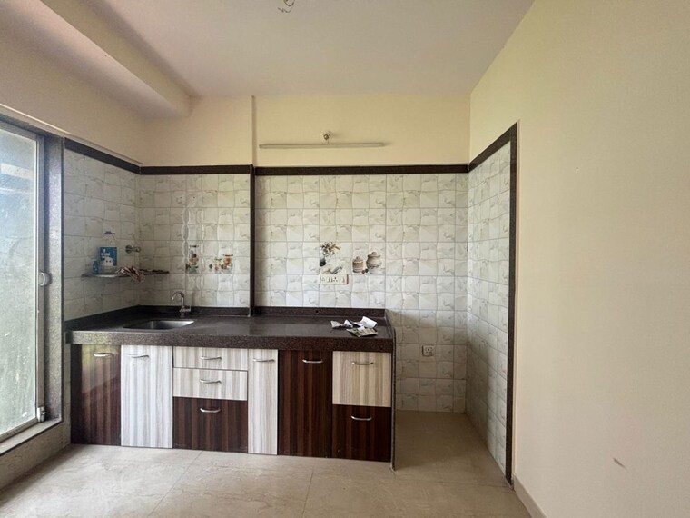 Kitchen, puranik-tokyo-bay-phase-2a 2 Bedroom 550 Sq.Ft. Apartment In Kasarvadavali Thane 10583095