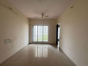 Room in 2 BHK Apartment at Puranik Tokyo Bay Phase 2A, Kasarvadavali – for Rent