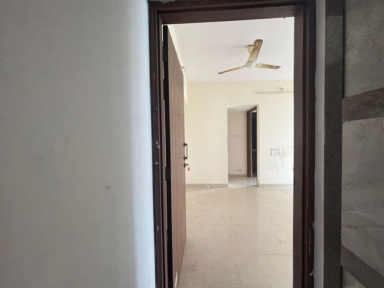 Room, puranik-tokyo-bay-phase-2a 2 Bedroom 550 Sq.Ft. Apartment In Kasarvadavali Thane 10583095