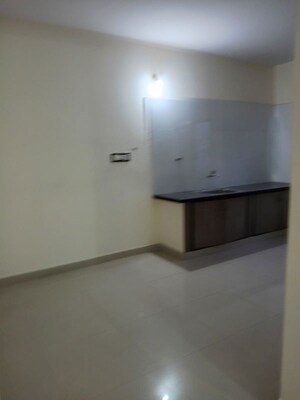 Room in 2 BHK Apartment at Jeevan Bima Nagar – for Rent