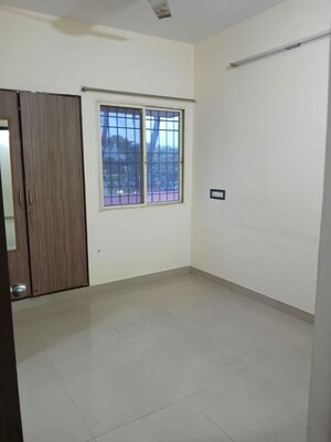 Room in 2 BHK Apartment at Jeevan Bima Nagar – for Rent
